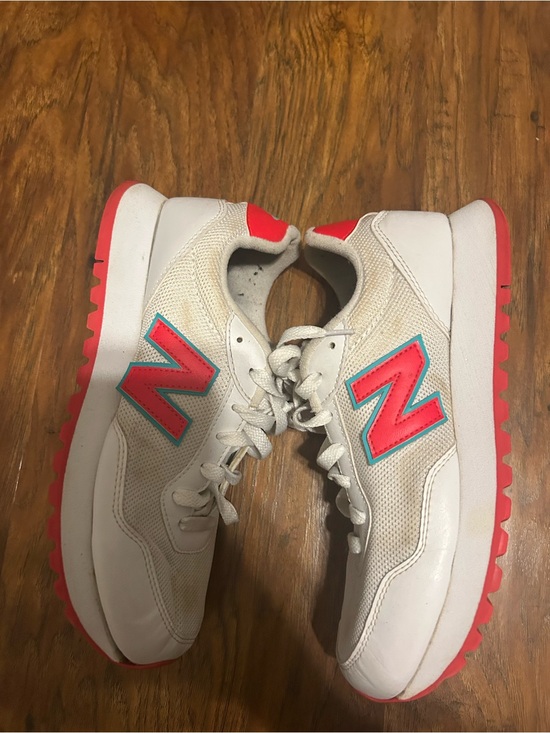 New Balance Shoes - New Balance 527 'Energy Red' sneakers
 with Coral Pink and Teal Logo